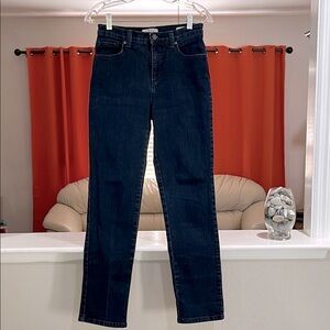 GLO Gloria Vanderbilt Mandy Women's Blue Jeans Size 6
